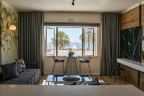 Beachfront Apartment in Sea Point with amazing views